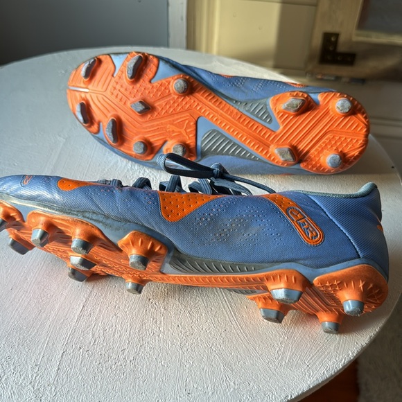 Puma Men Cletes - Picture 4 of 5